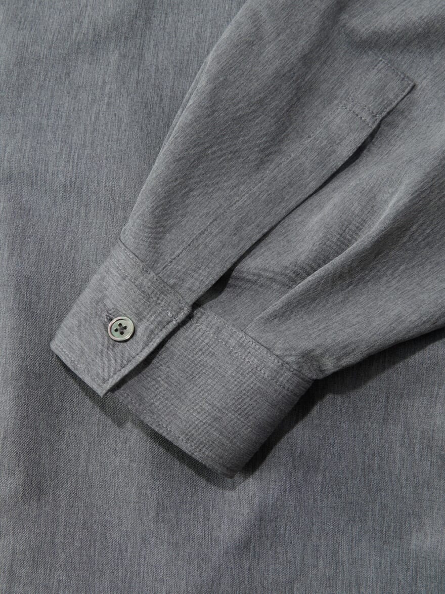 フレッシュサービスの涼しいシャツ／OPEN COLLAR L/S SHIRTの袖