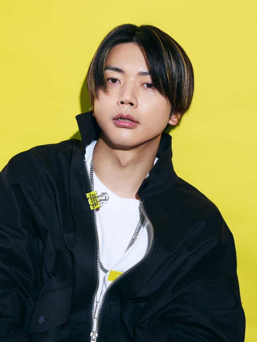 NEWS 増田貴久/ファッションブランド「Yellow by TAKAHISA MASUDA」ポートレート