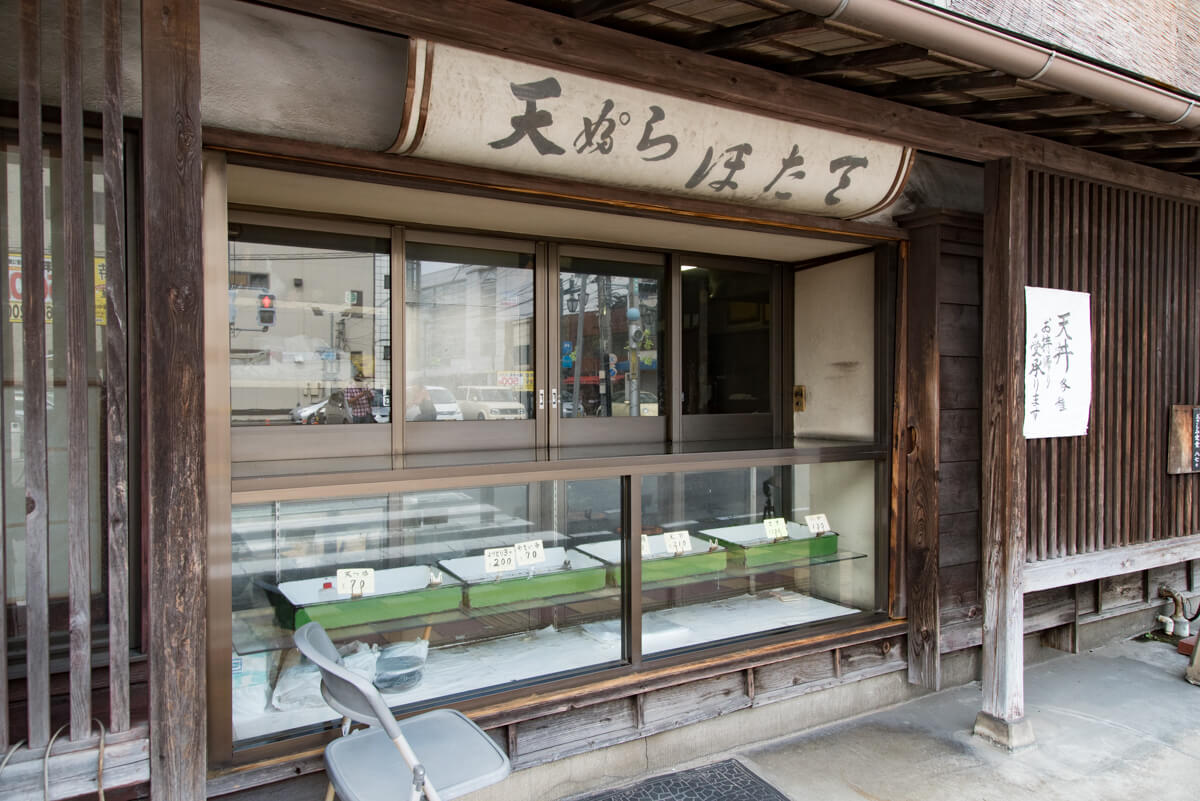茨城県土浦市『保立食堂』外売カウンター