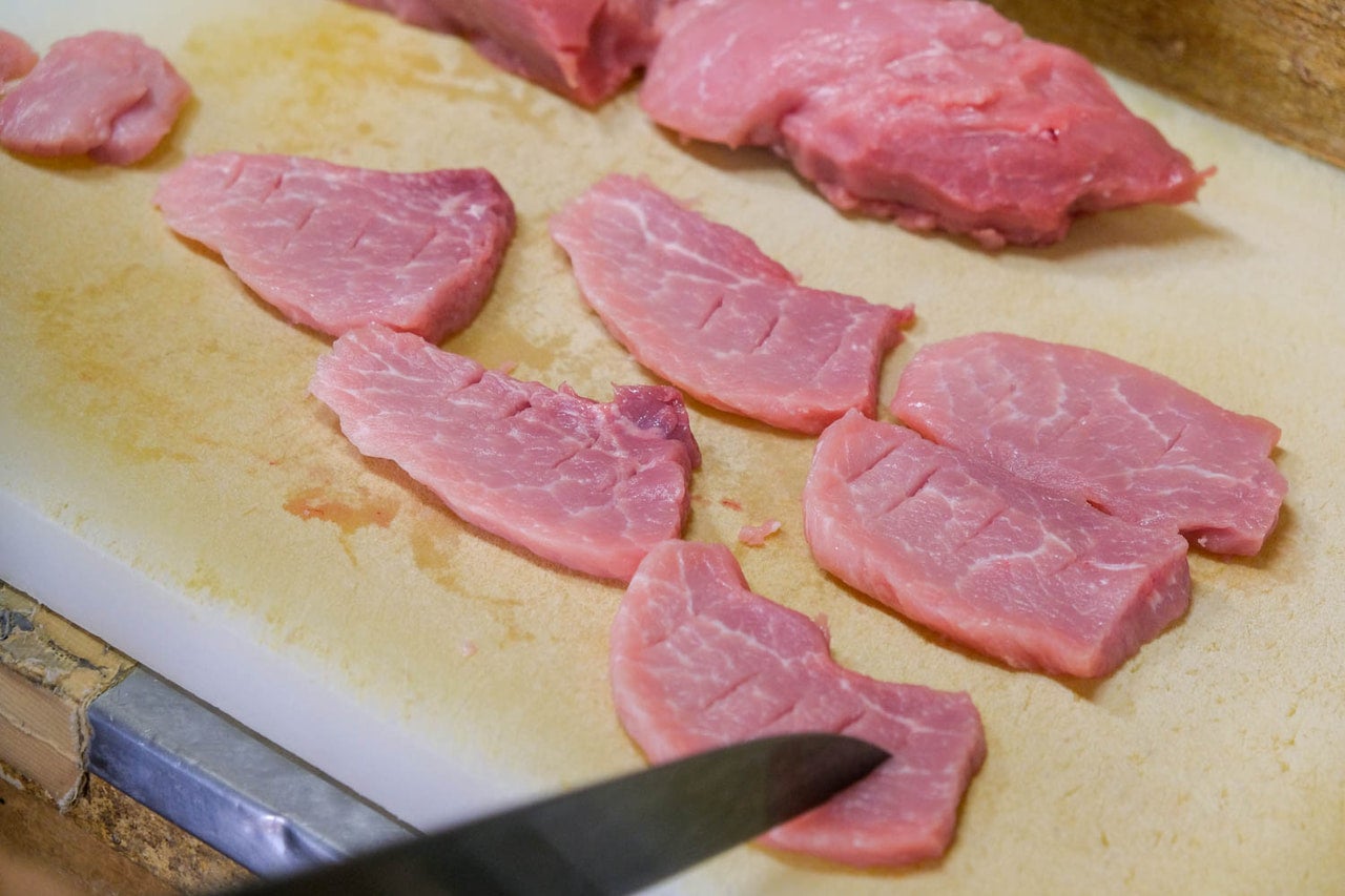 埼玉県寄居町『今井屋』脂が少なく赤身たっぷりのもも肉