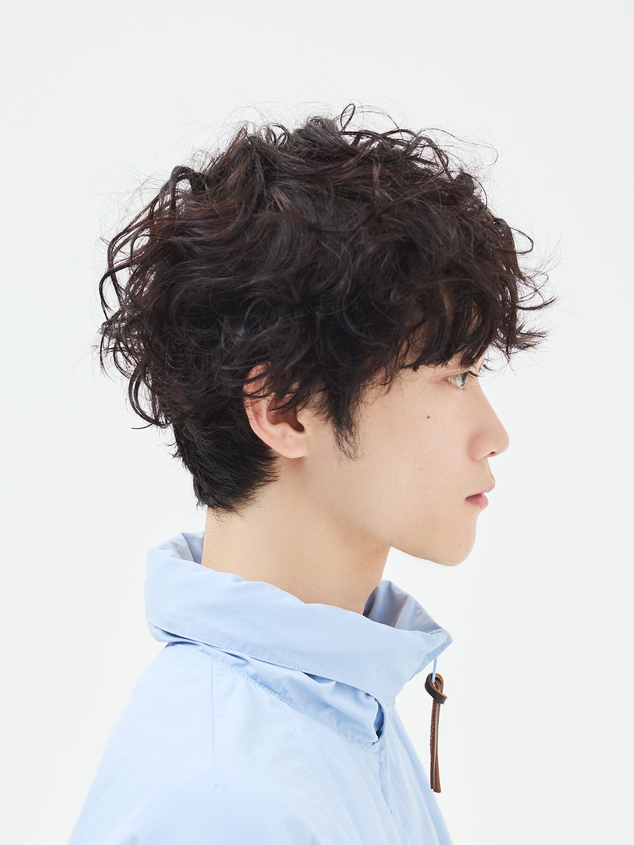 ラフなのに、どこか品がある。雰囲気づくりができるショートマッシュパーマ【東京最旬ヘアカタログ】side