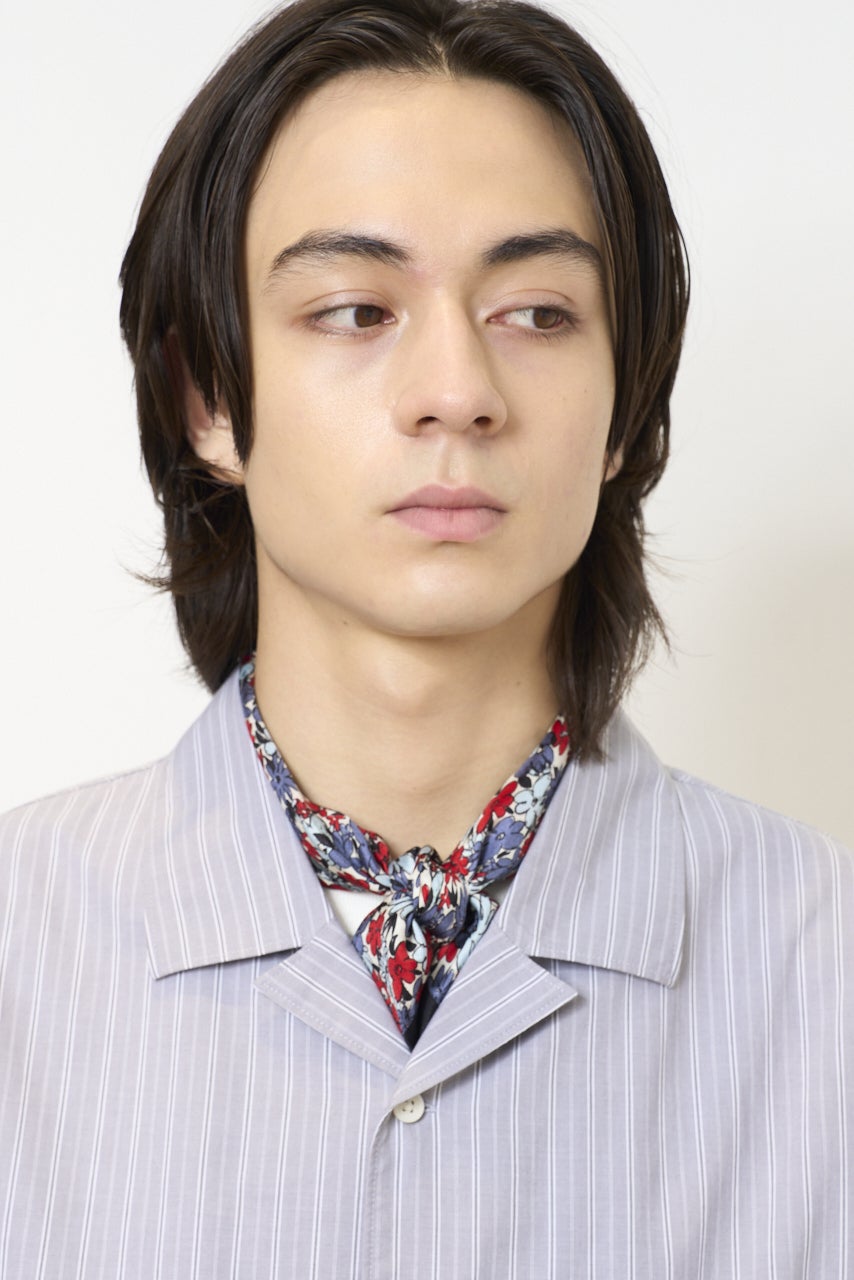 ユニクロ最新コラボ/UNIQLO F.RISSO(ユニクロ エフ・リッソ)/サマーカプセルコレクション2026のシルクプリントスカーフ