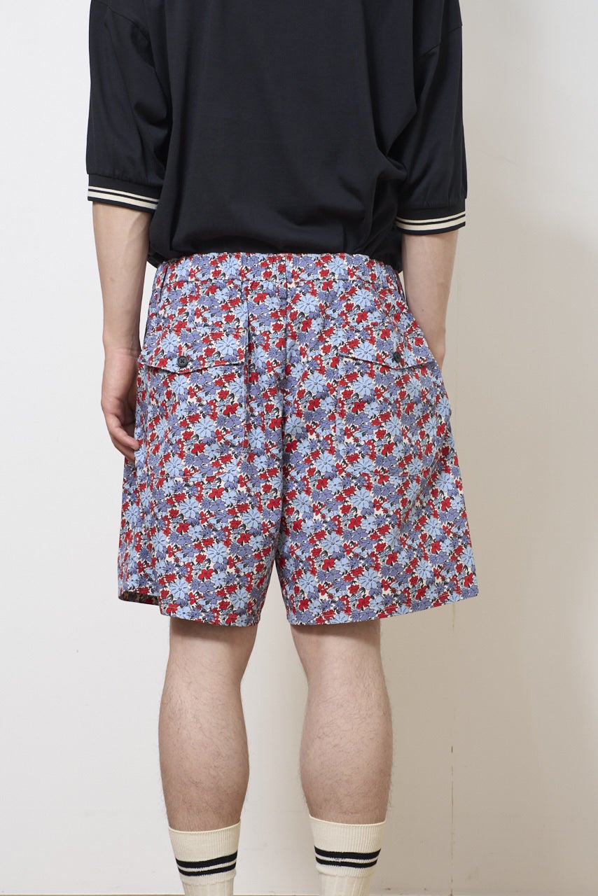 ユニクロ最新コラボ/UNIQLO F.RISSO(ユニクロ エフ・リッソ)/サマーカプセルコレクション2026のタックショーツ バック