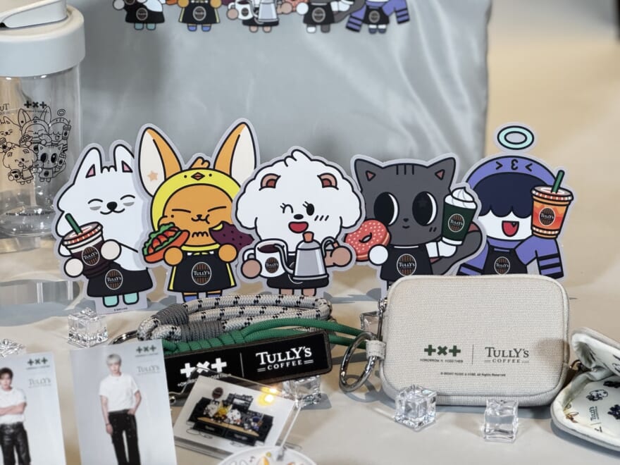 【タリーズがTOMORROW X TOGETHERとコラボ!】PPULBATUグッズや韓国グルメ着想のメニューを一覧紹介