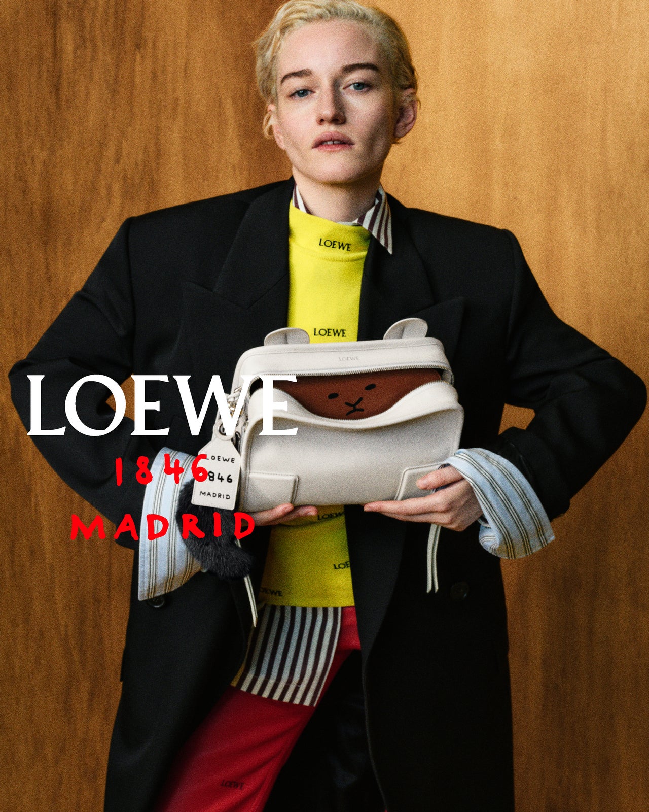 ロエベ １８０周年　ビジュアル　JULIA-GARNER