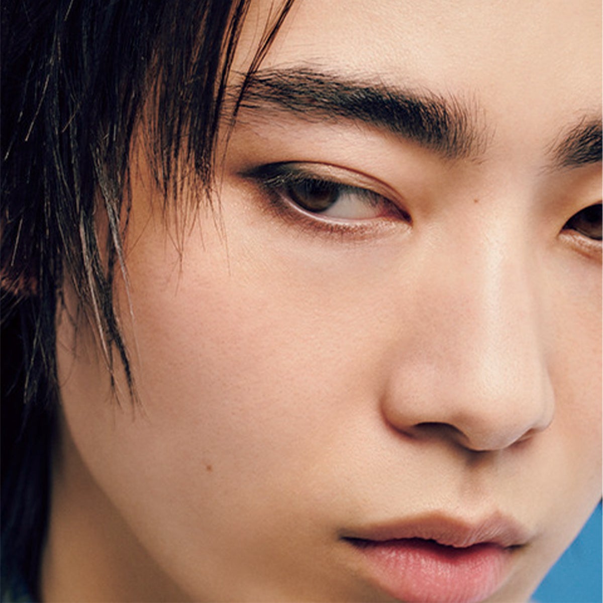 目尻側のアイシャドウののせかた