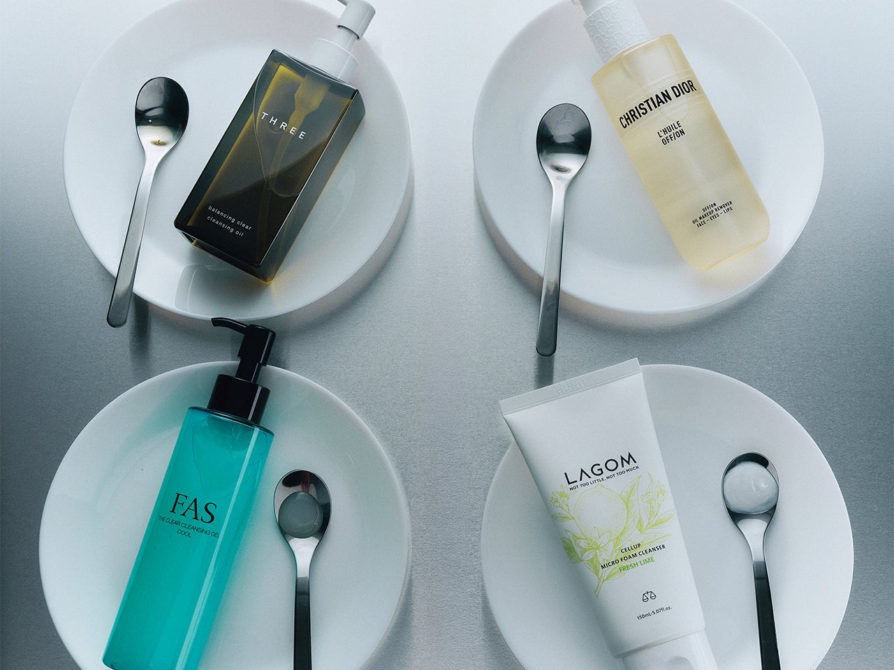 【4選】洗顔だけで満足してない？  クレンジングをプラスして、目指せ「皮脂キャン」界隈！ [Beauty- 今月のビューティ]