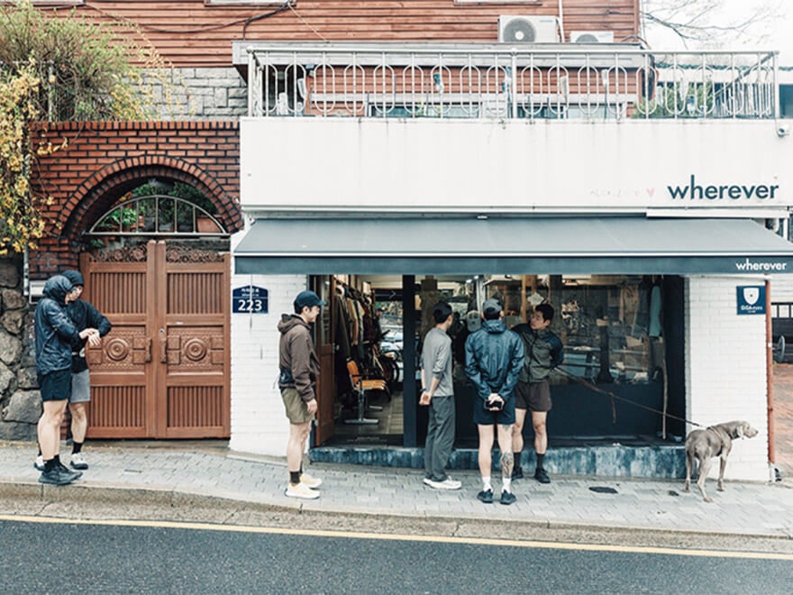 whereverの外装