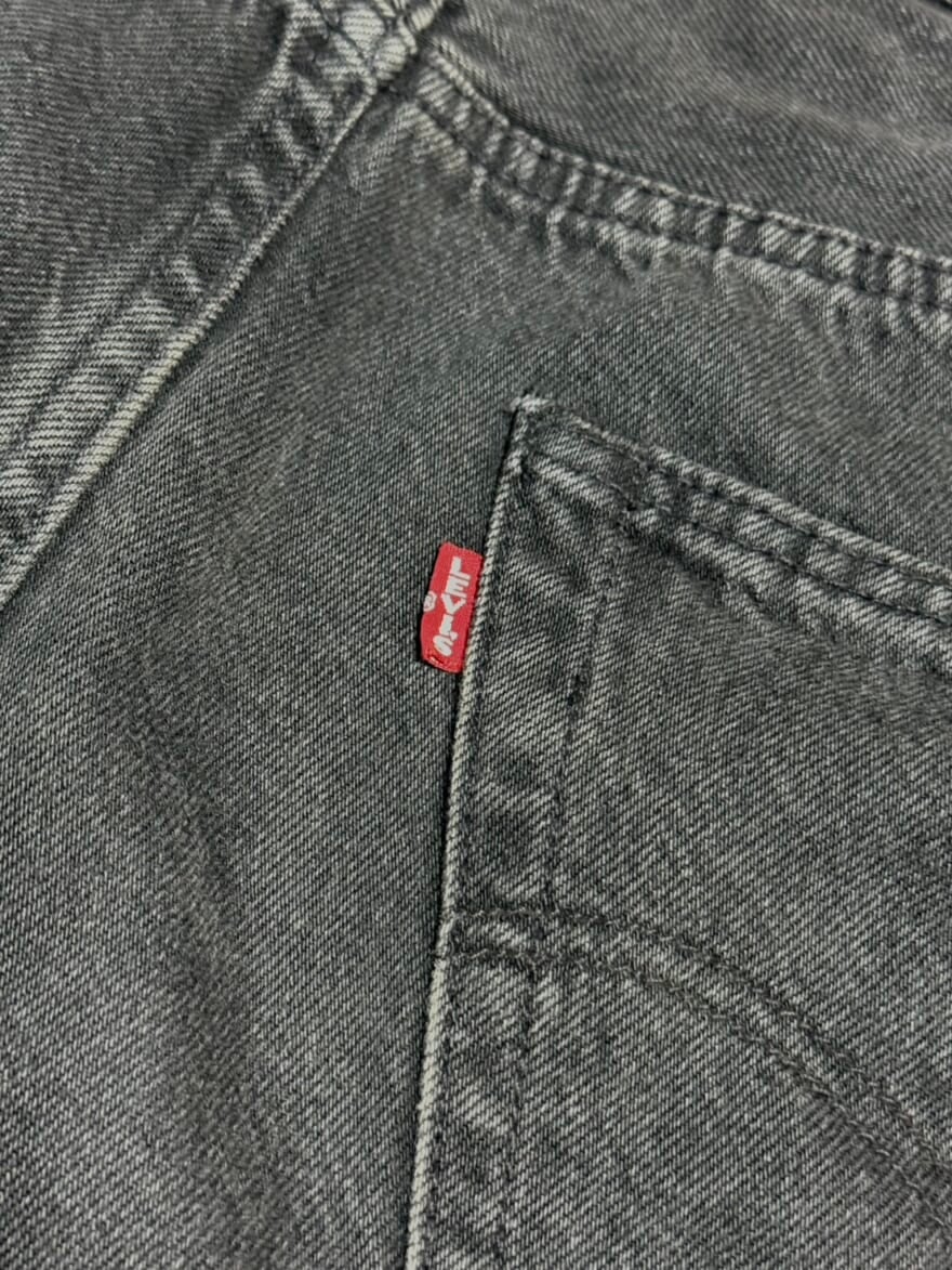 リーバイス&reg;️501&reg;️Looseの赤タグ