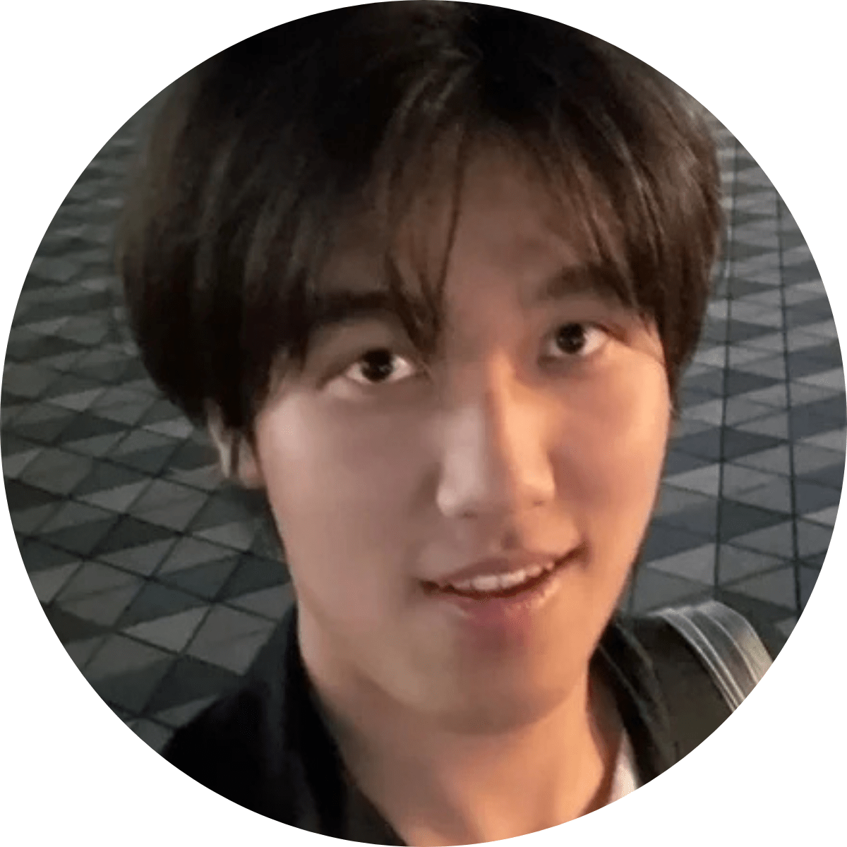 MNBA RAYさんプロフィール写真