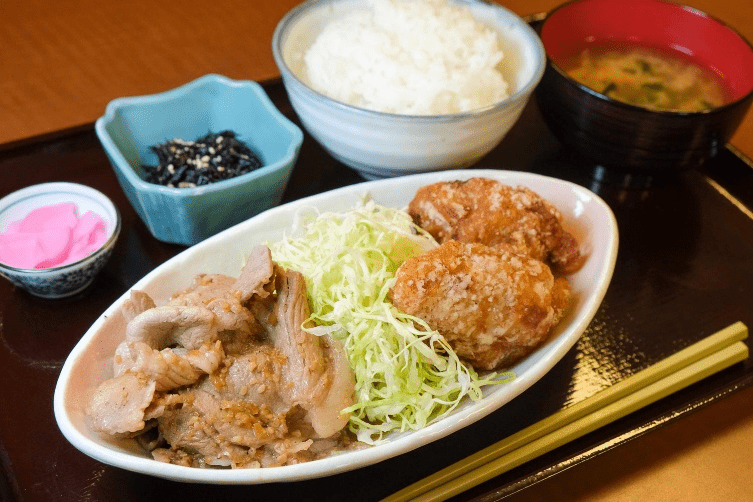 東京都中野区『野方食堂』生姜焼き&唐揚げのA定食