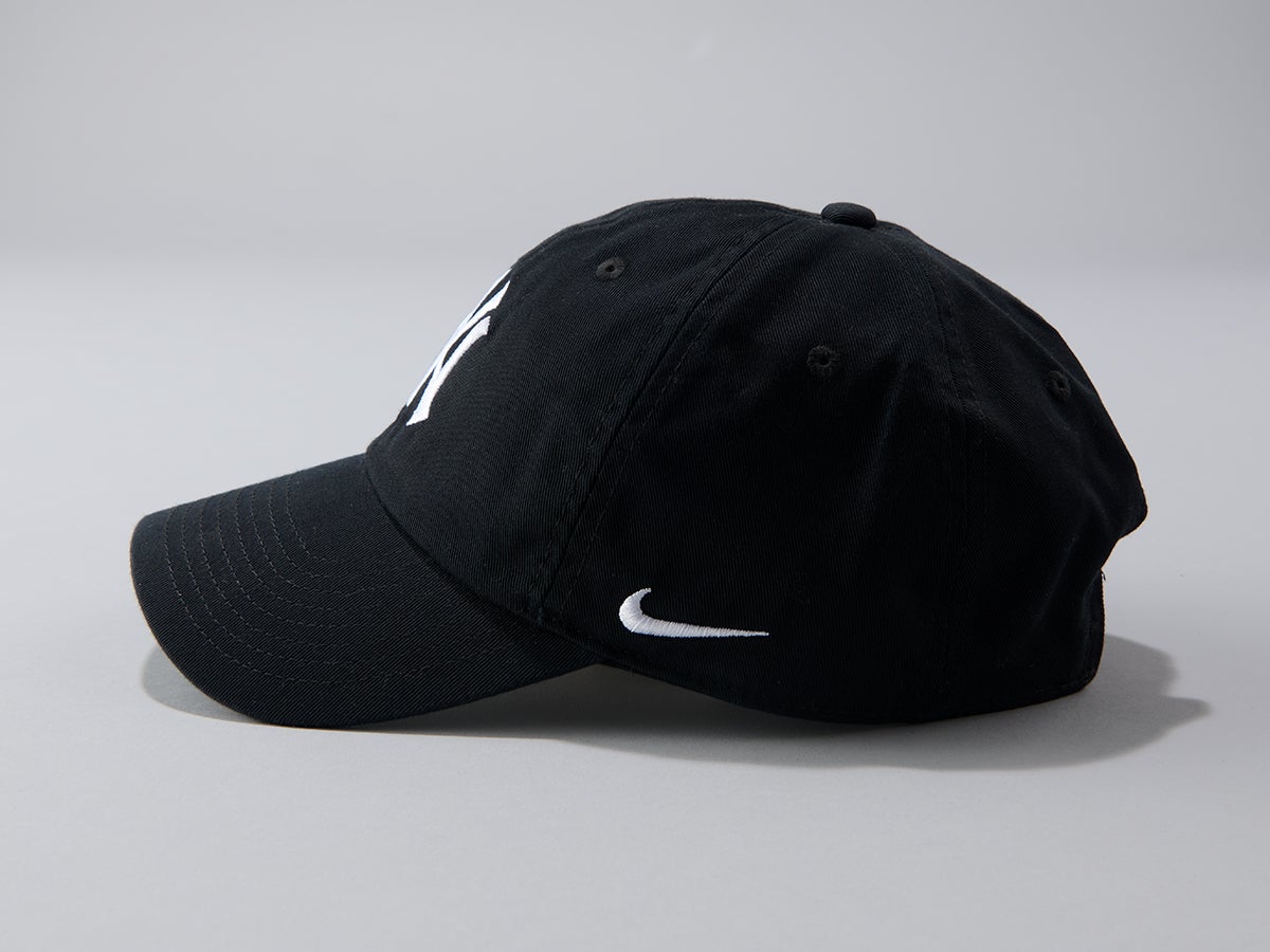 NIKE MLBの黒いコスパ名品 ヤンキース オーガニックコットン キャップ ピッチブルーサイド