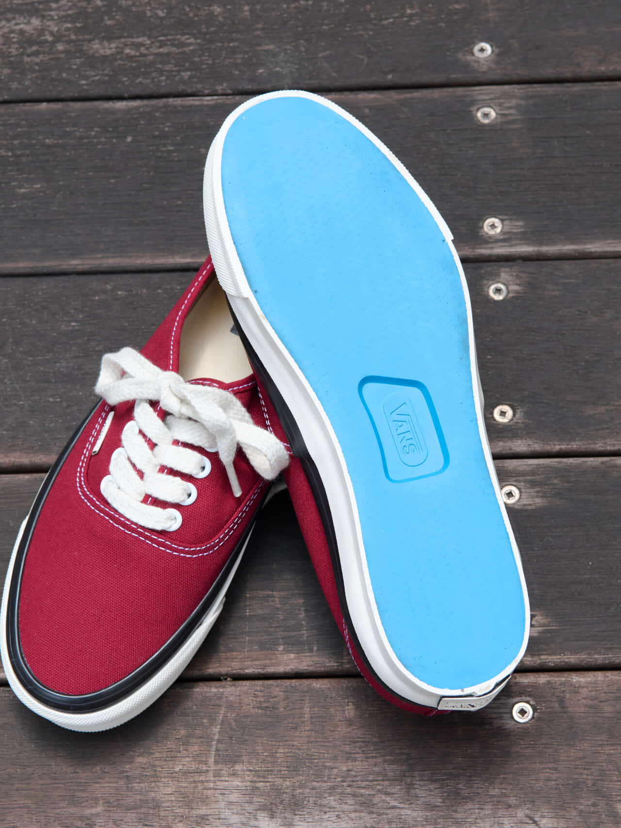 VANS、PREMIUM AUTHENTIC 44 DECK、赤、ソール裏