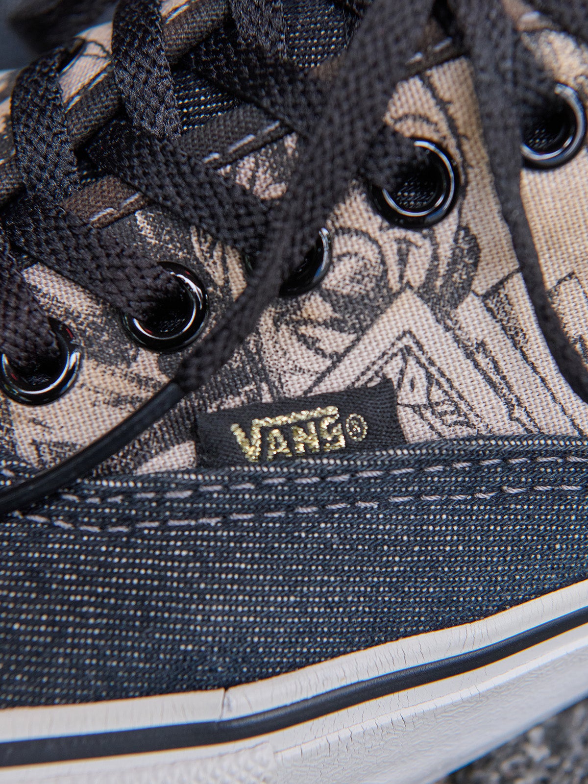 VANS SYNDICATE x MISTER CARTOON　ヨリ