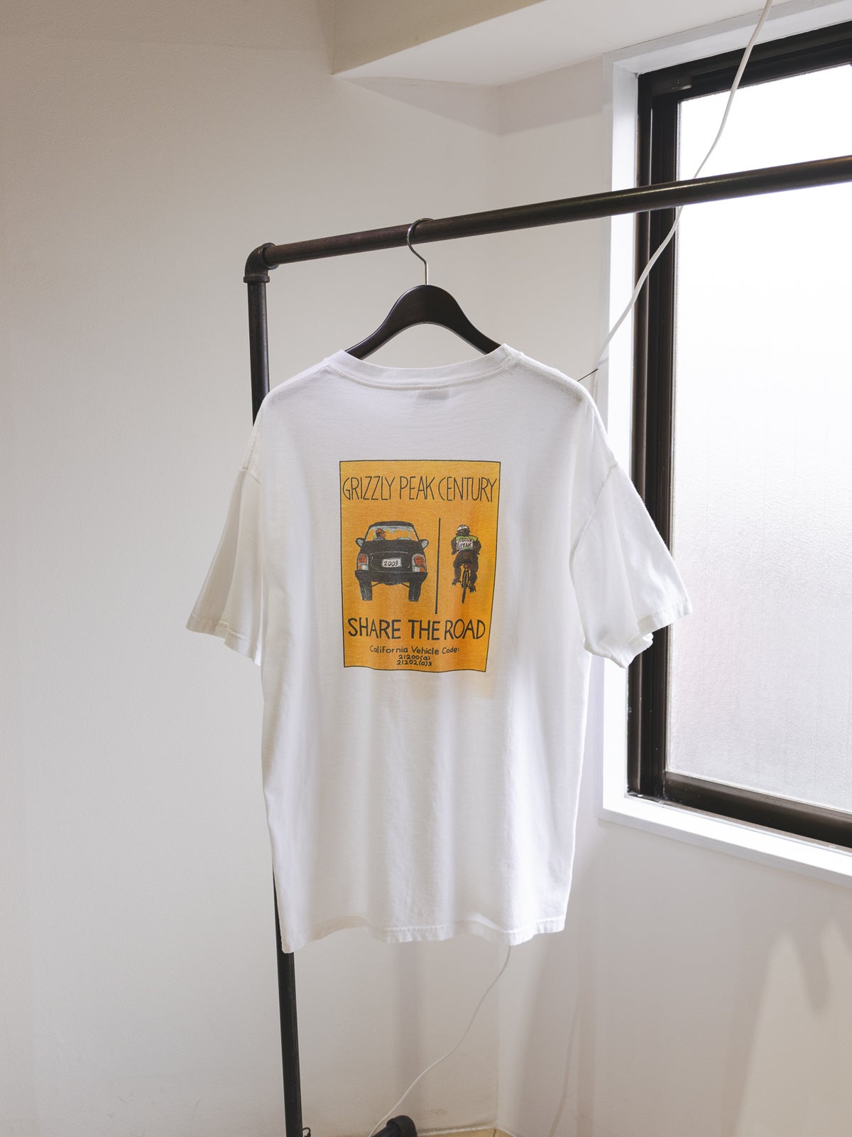 2000’sグラフィックTシャツの裏面