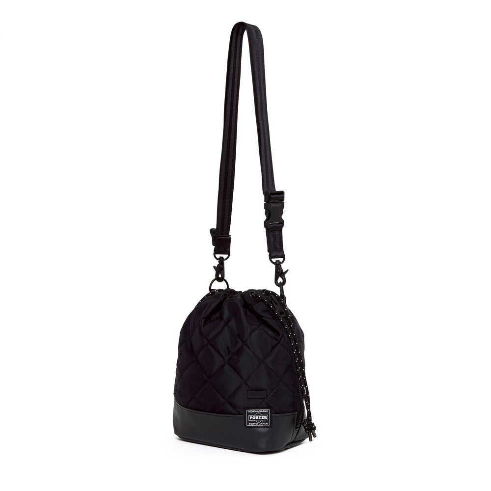 DRAWSTRING BAG ￥44,000（tax included）　２