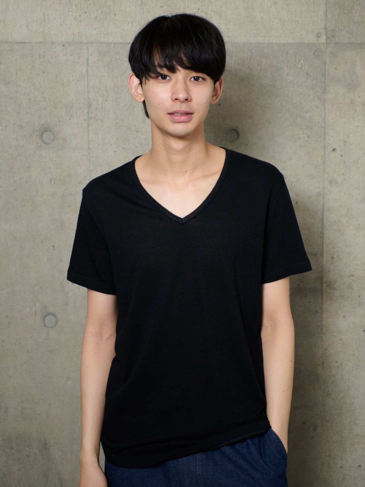紳士　さらっと綿メッシュ編み　Ｖネック半袖Ｔシャツを試着レビュー
