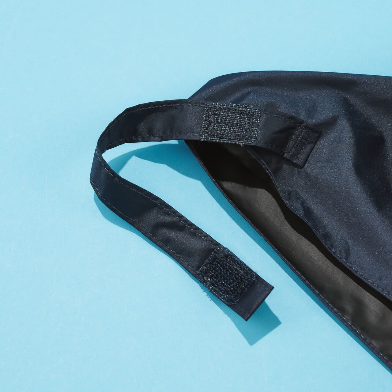 エディターが愛用する「無印良品」の日傘/遮熱性のある折りたたみ傘のテープ