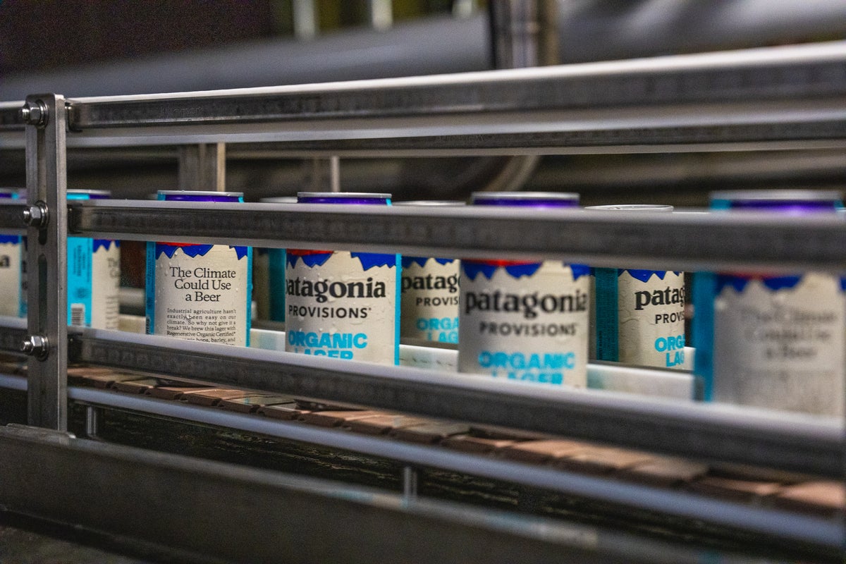「パタゴニア(patagonia)」 オーガニックラガー 工場
