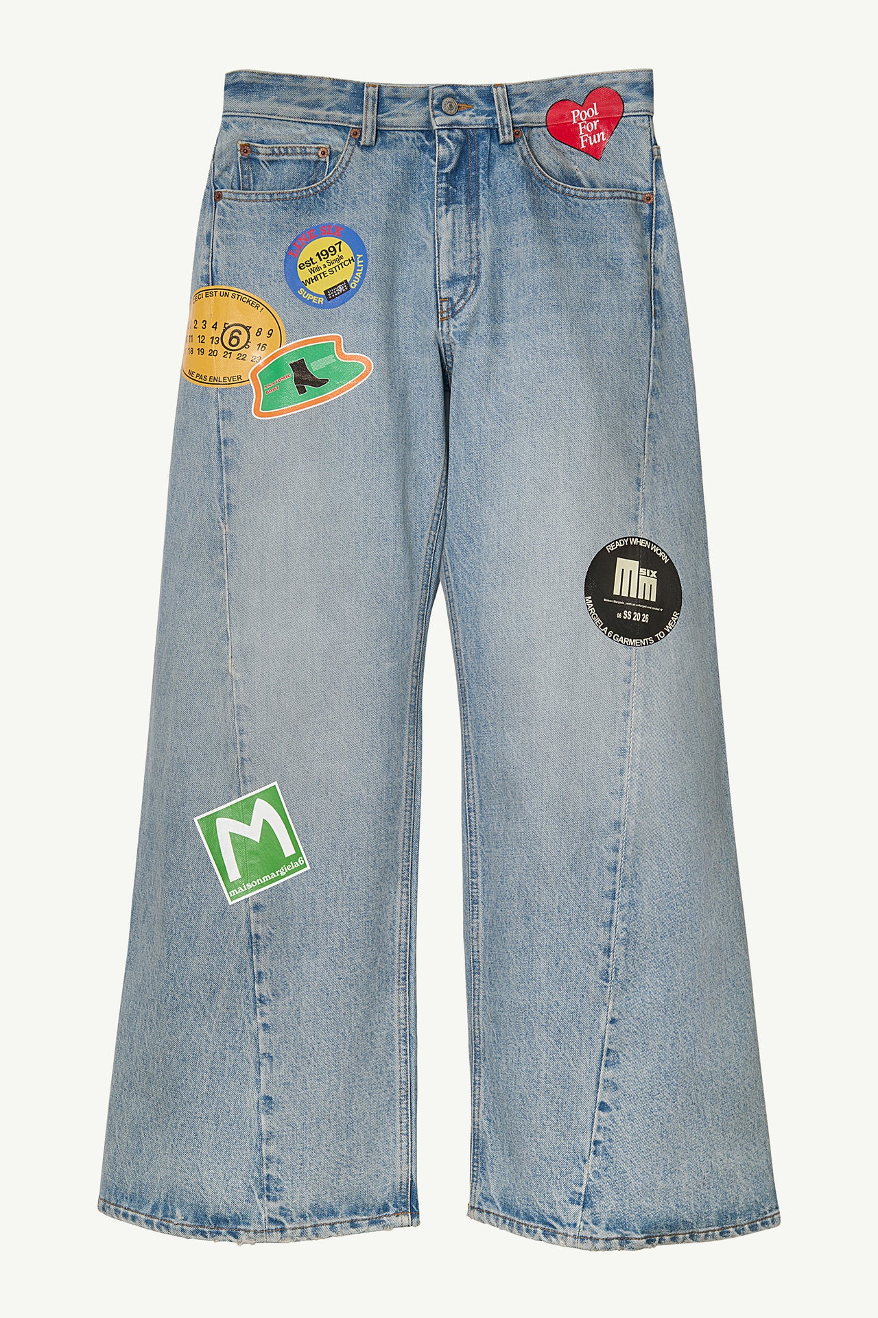 デニムパンツ 119,900円（税込）