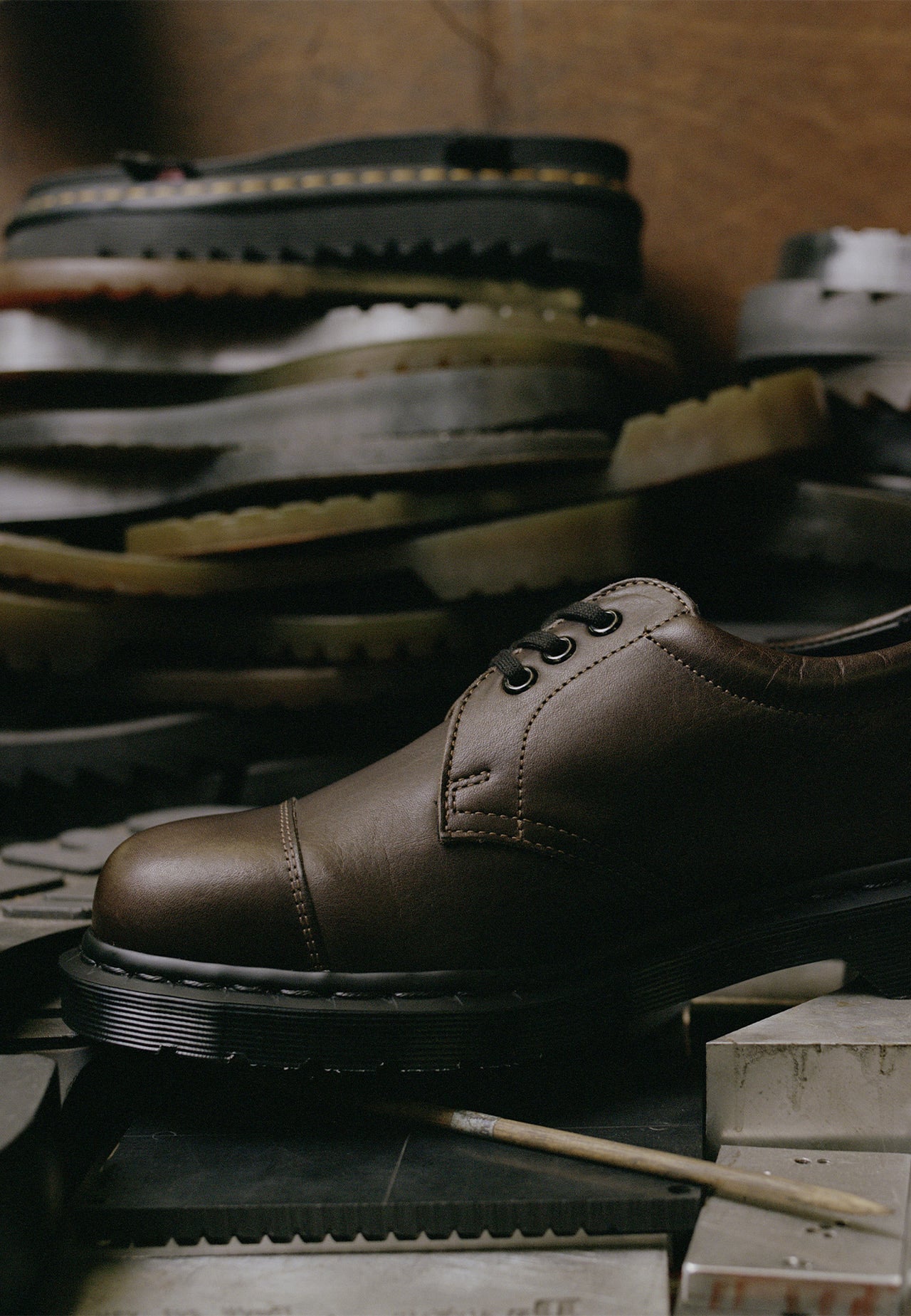 Dr.Martens MHL.コラボ 革靴 ブラック 側面