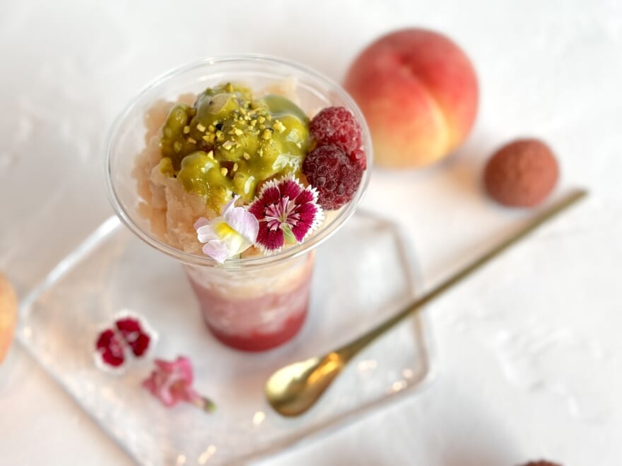 【スタバ、1杯1,500円のかき氷!】グラニータの新作を正直レビュー!プリンチ®が提供する夏限定の氷菓子の味わいは?