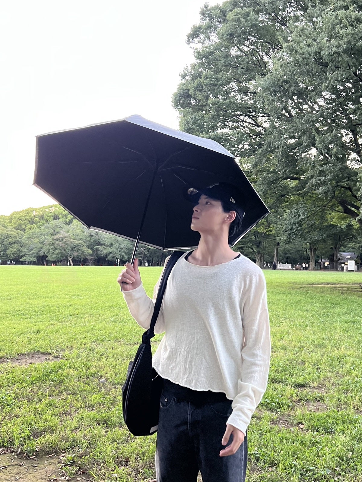 ムーンバット エスタ ハニカム断熱パラソル  折り畳み傘 晴雨兼用 60cm　神谷空