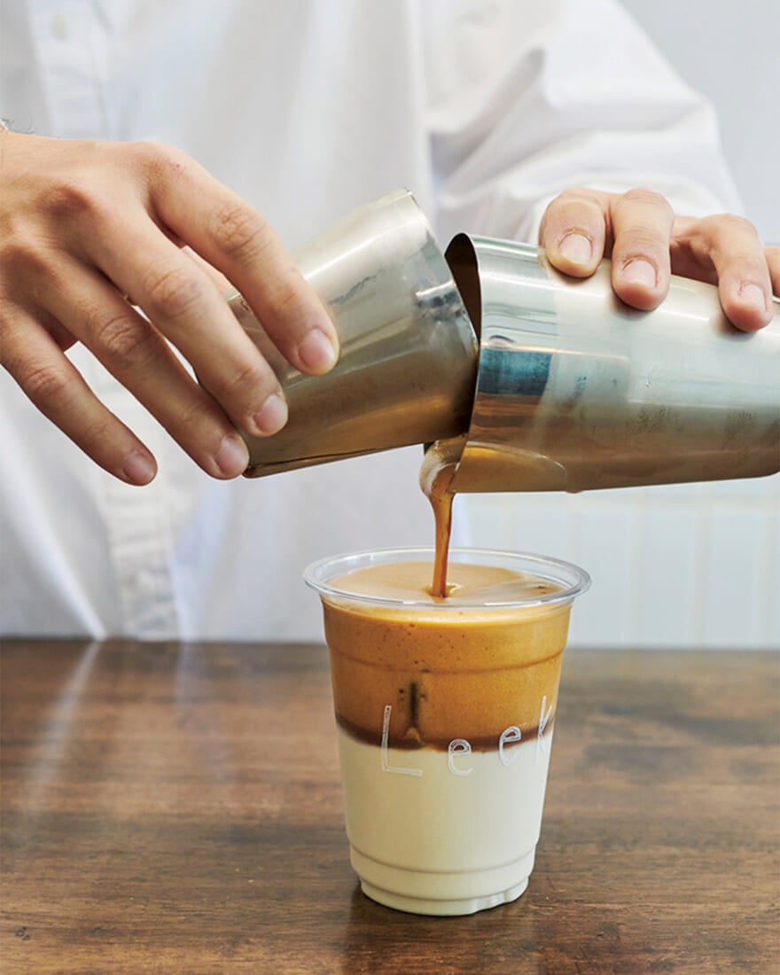 ミルクコーヒー(฿95)