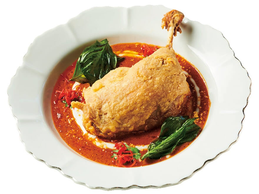 鴨肉がトッピングされたパネーンカレー