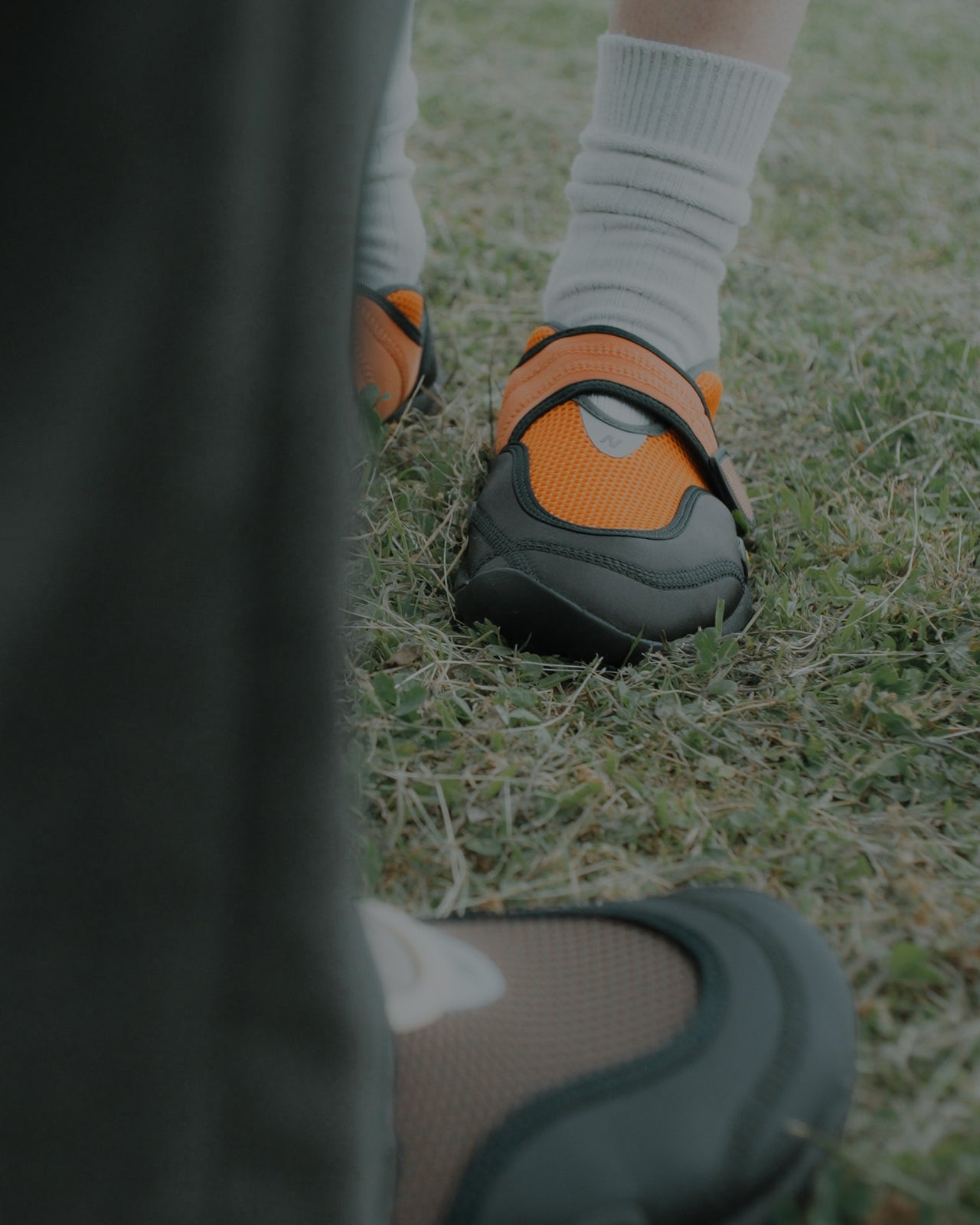 TOKYO DESIGN STUDIO New Balance オレンジ ビジュアル