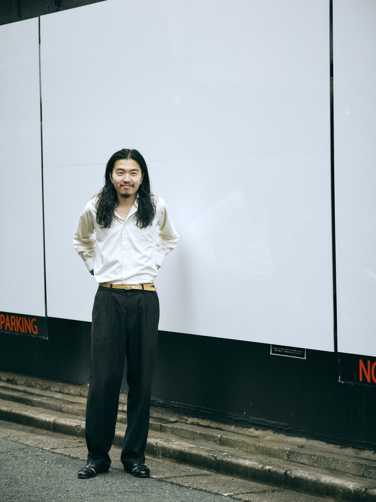 〈FILSON〉のトラウザーズの着こなし