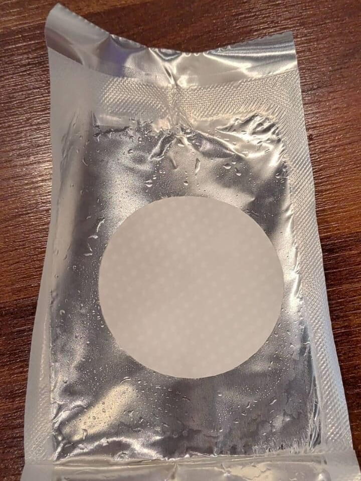 スウェットロールパッドの袋を開けたところ