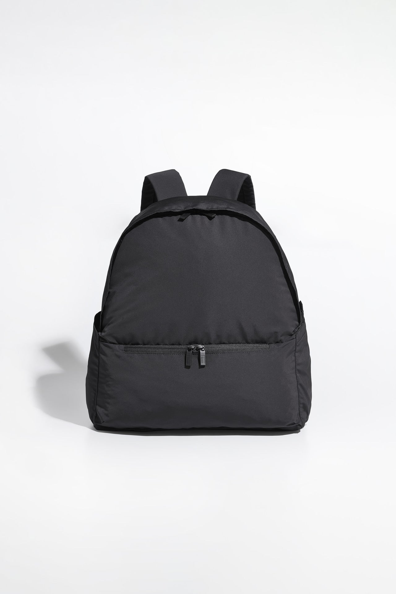 BACKPACK STANDARD Neutral M バッグ 正面
