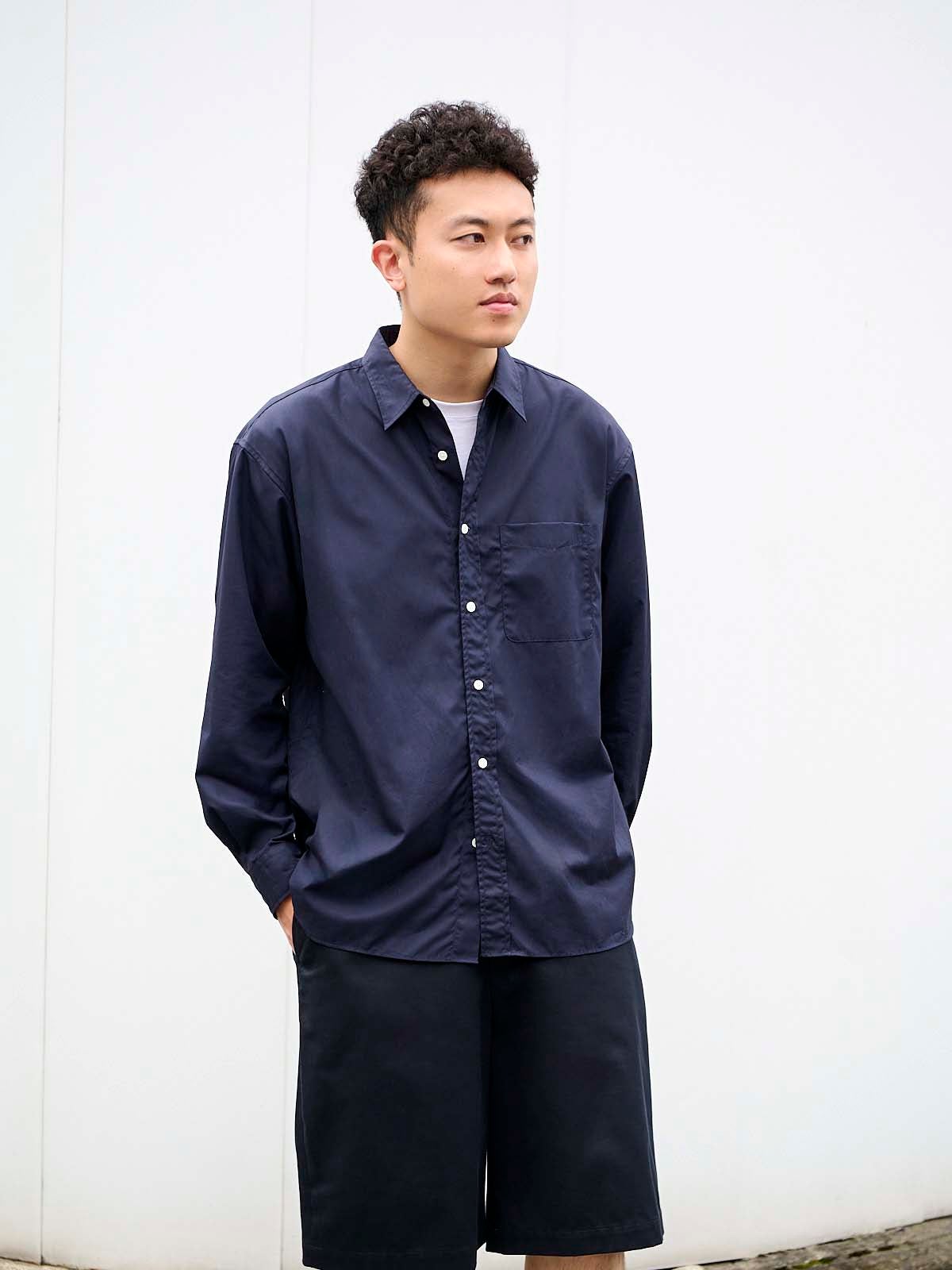 ニューバランスの愛用スニーカー「CAYL x New Balance M10L」 の着こなし 上半身