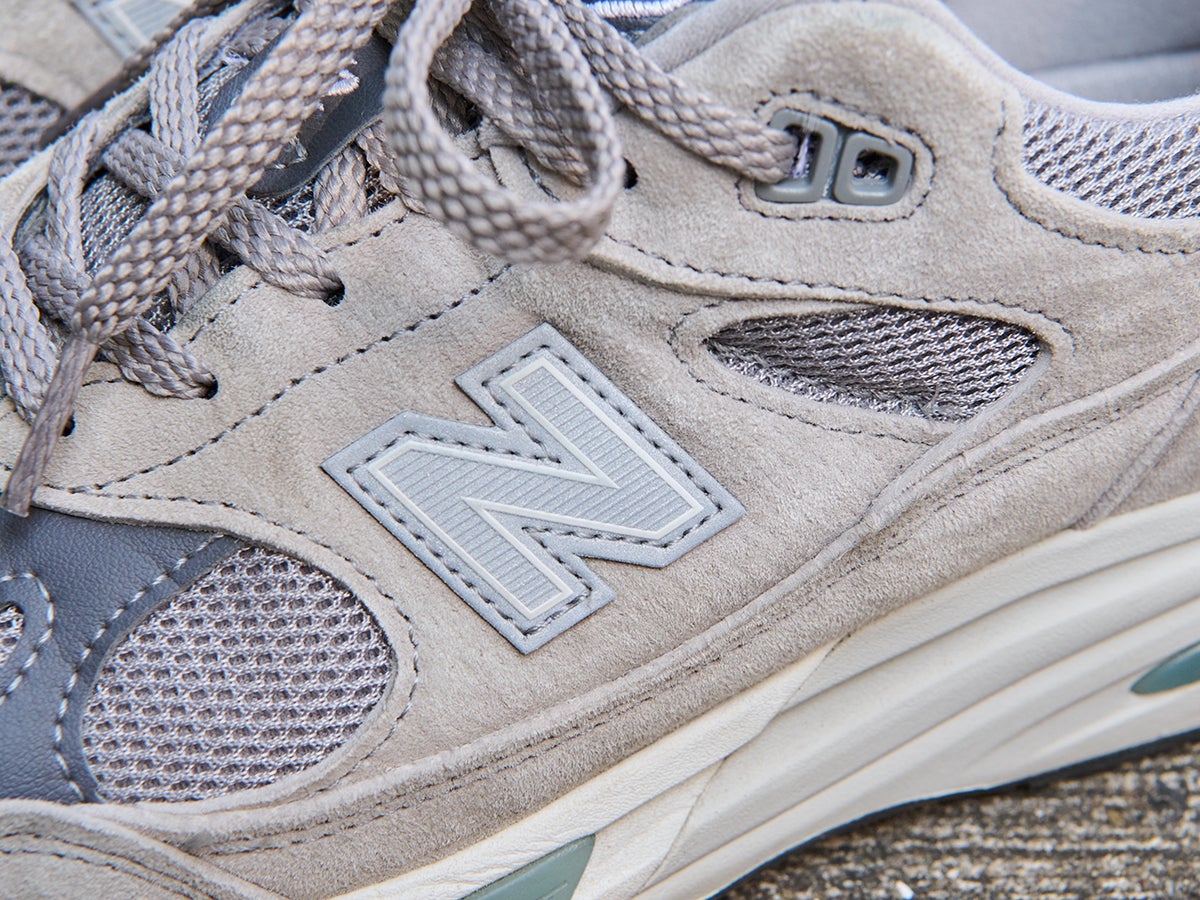 New Balance、Made in UK 991v2、横ロゴ
