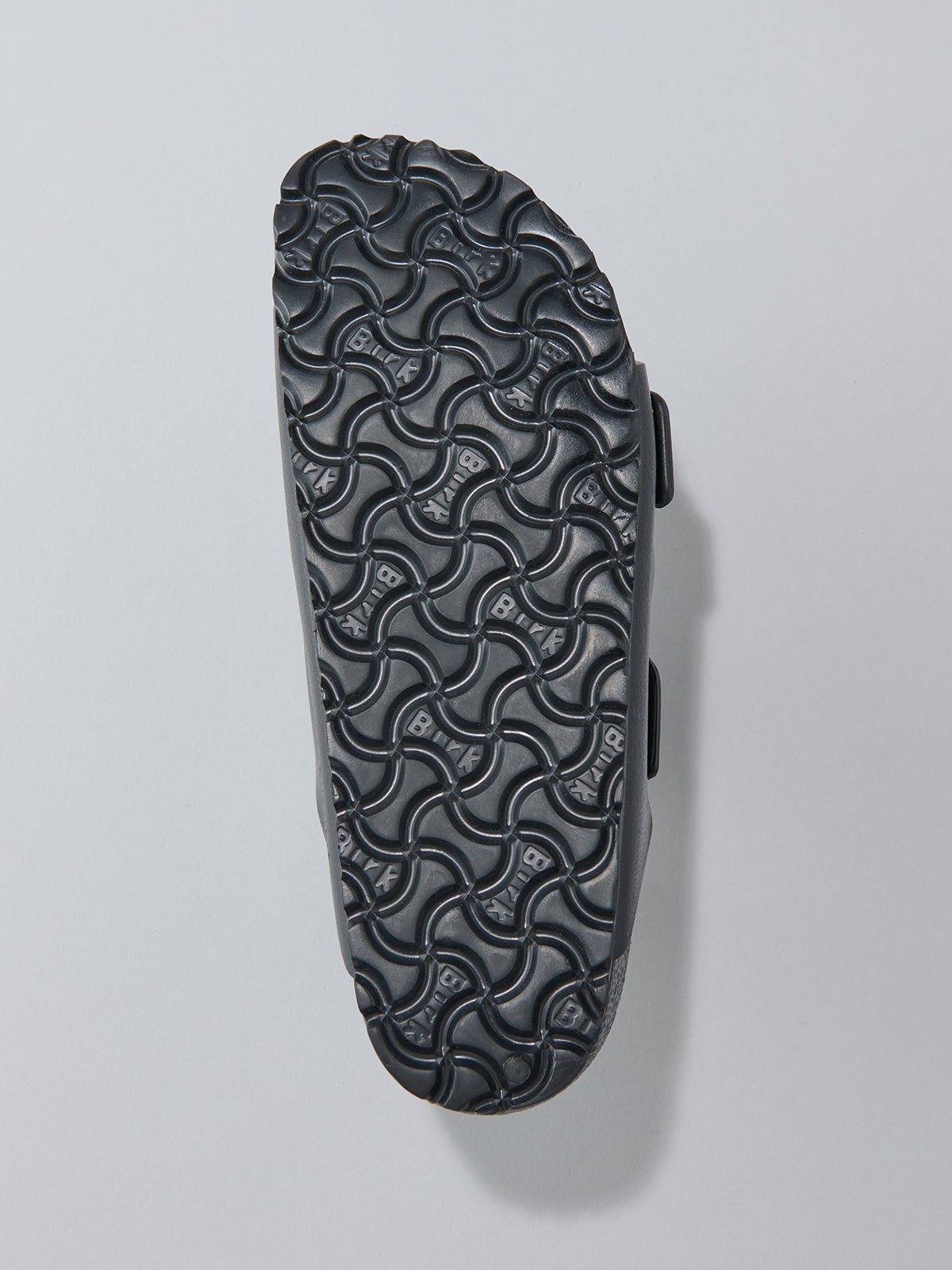 ビルケンシュトックの黒いコスパ名品|BIRKENSTOCKのアリゾナ EVAのアウトソール