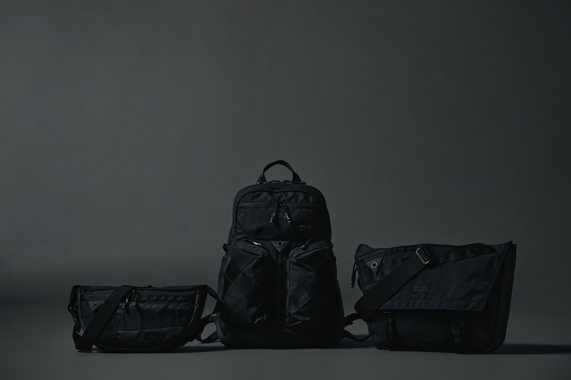 White Mountaineering × BRIEFING ビジュアル1