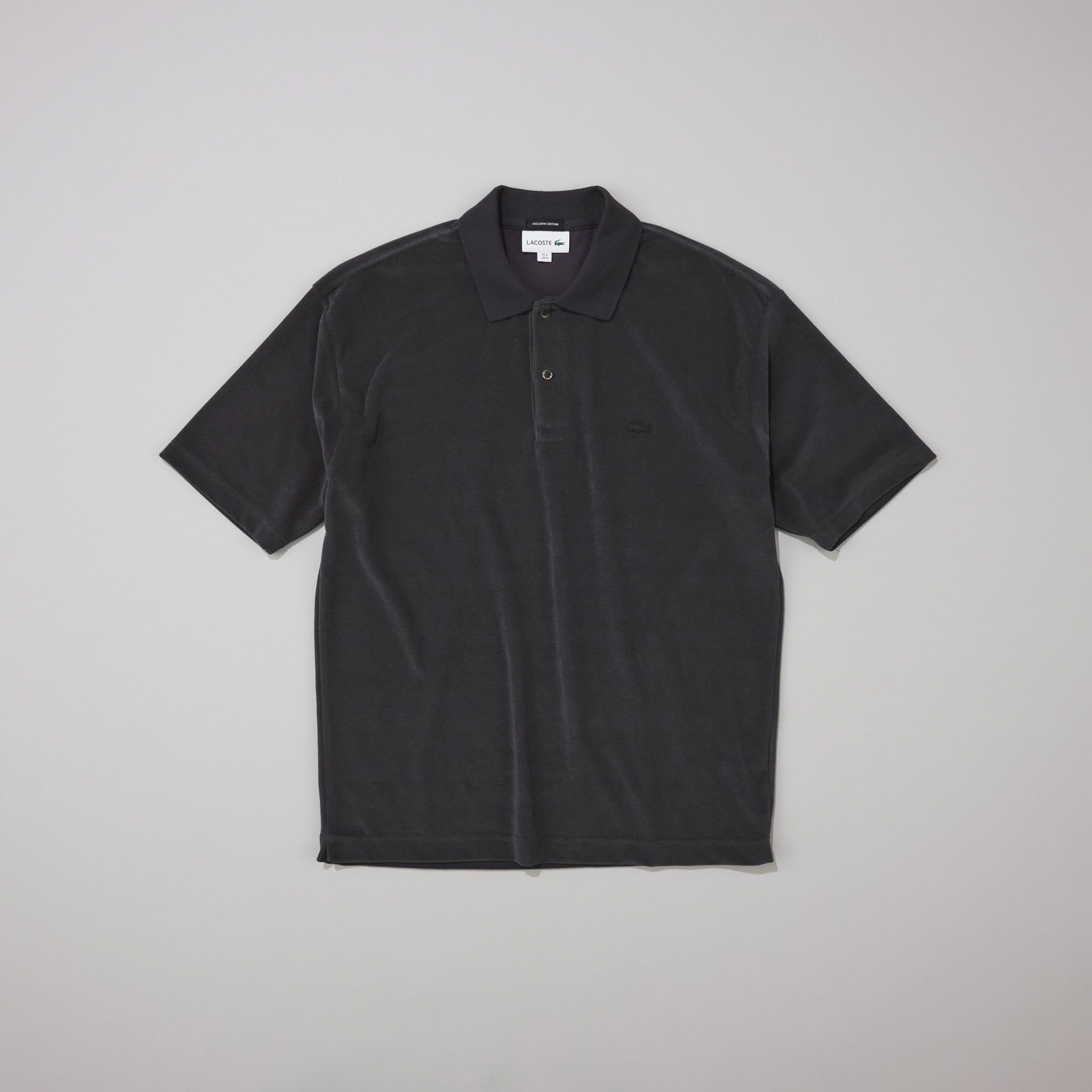 エディターが買ってよかったLACOSTE for BEAUTY&YOUTHの愛用ポロシャツ　ワントーン パイル ショートスリーブ ポロシャツ