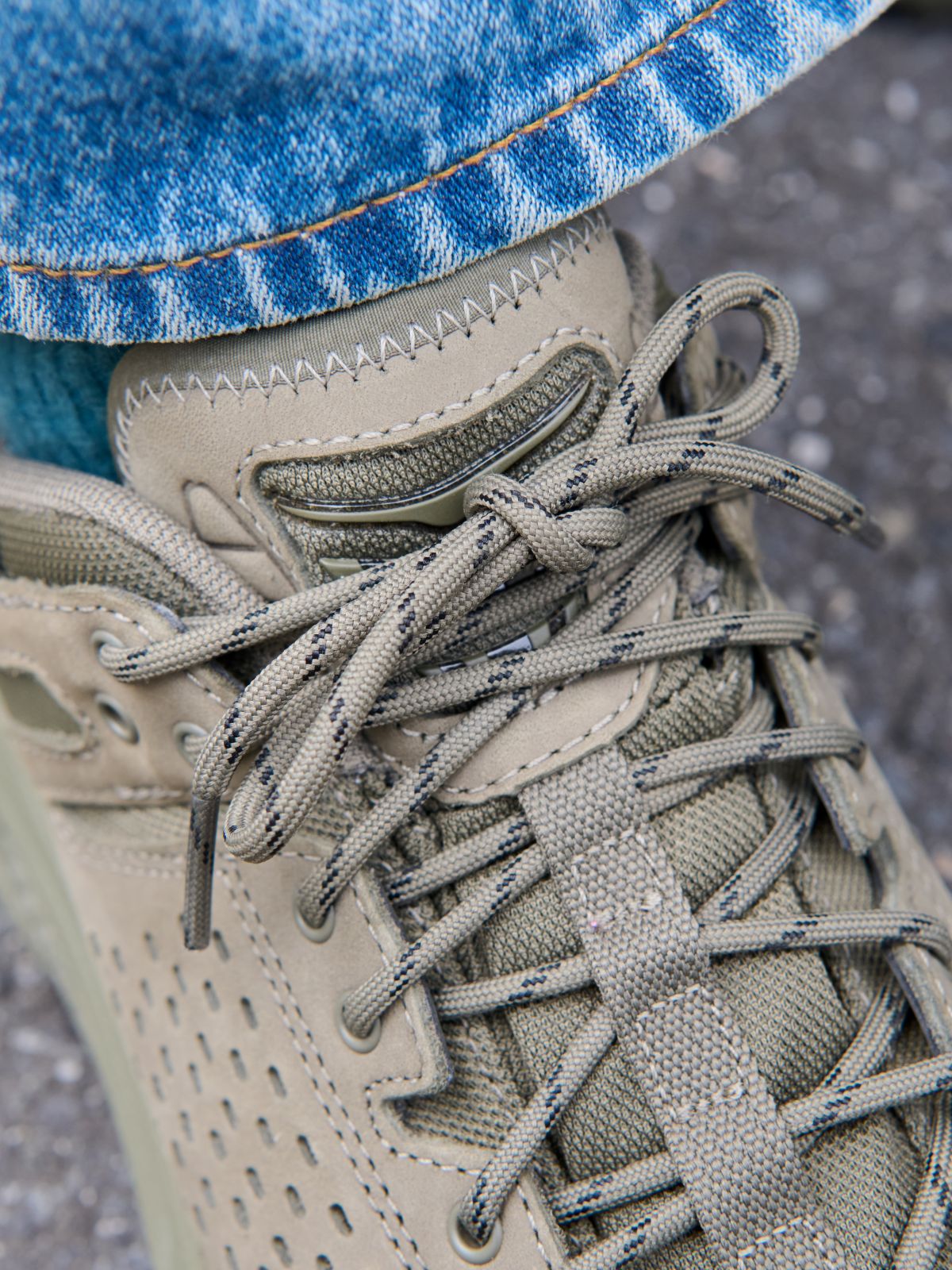 HOKA(TOR ULTRA)/シュータン