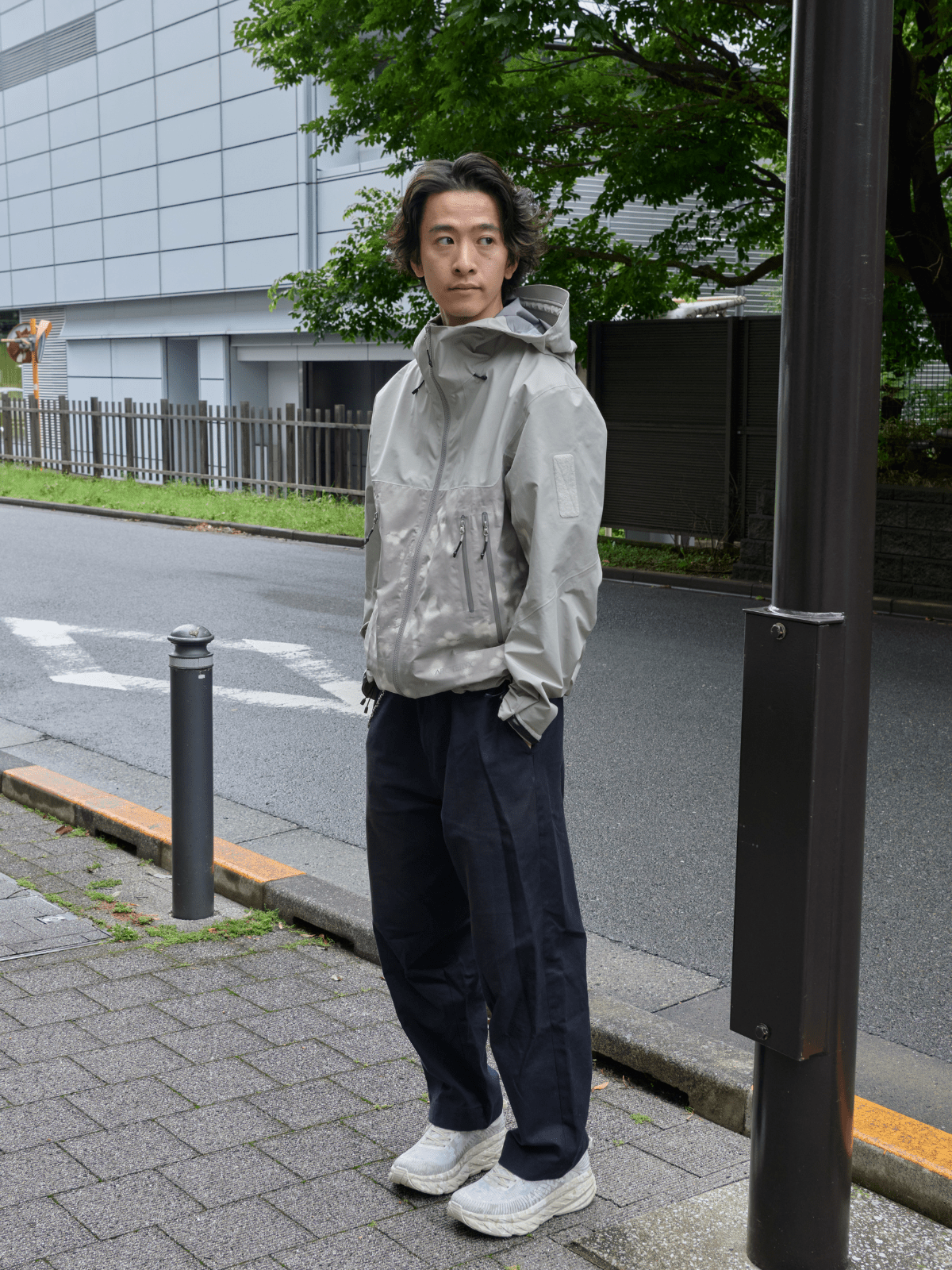 HOKA &times; BEAMS「Bondi 7」を合わせたコーディネート