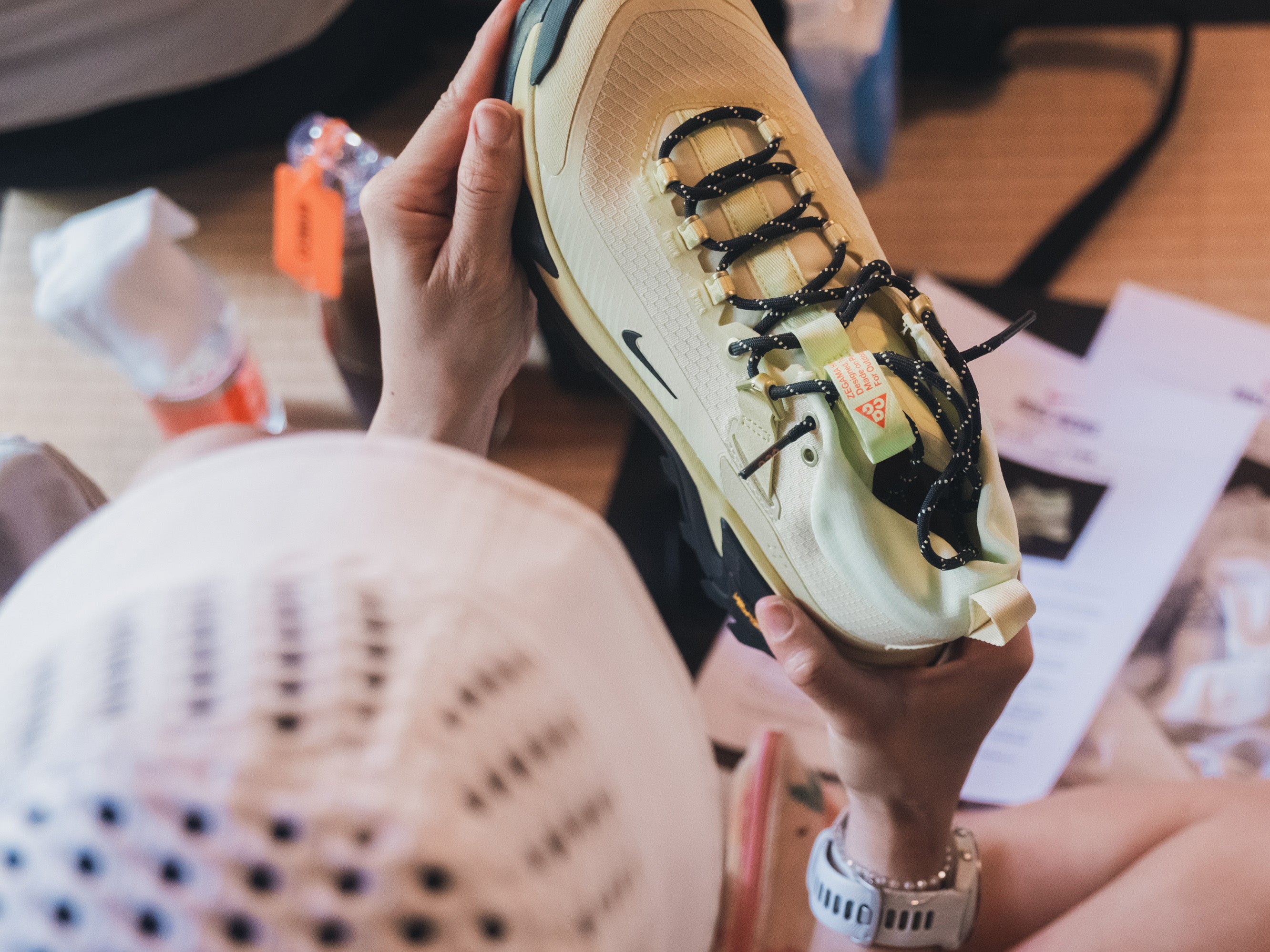 Nike ACGの新作ハイキングシューズ「ゼガマ ハイク」を履いてハイキングに挑戦!山を歩けば、走りにもつながる?メンズノンノモデルのリアルレポ。【MENʼS NON-NO RUNNING CLUB #4】