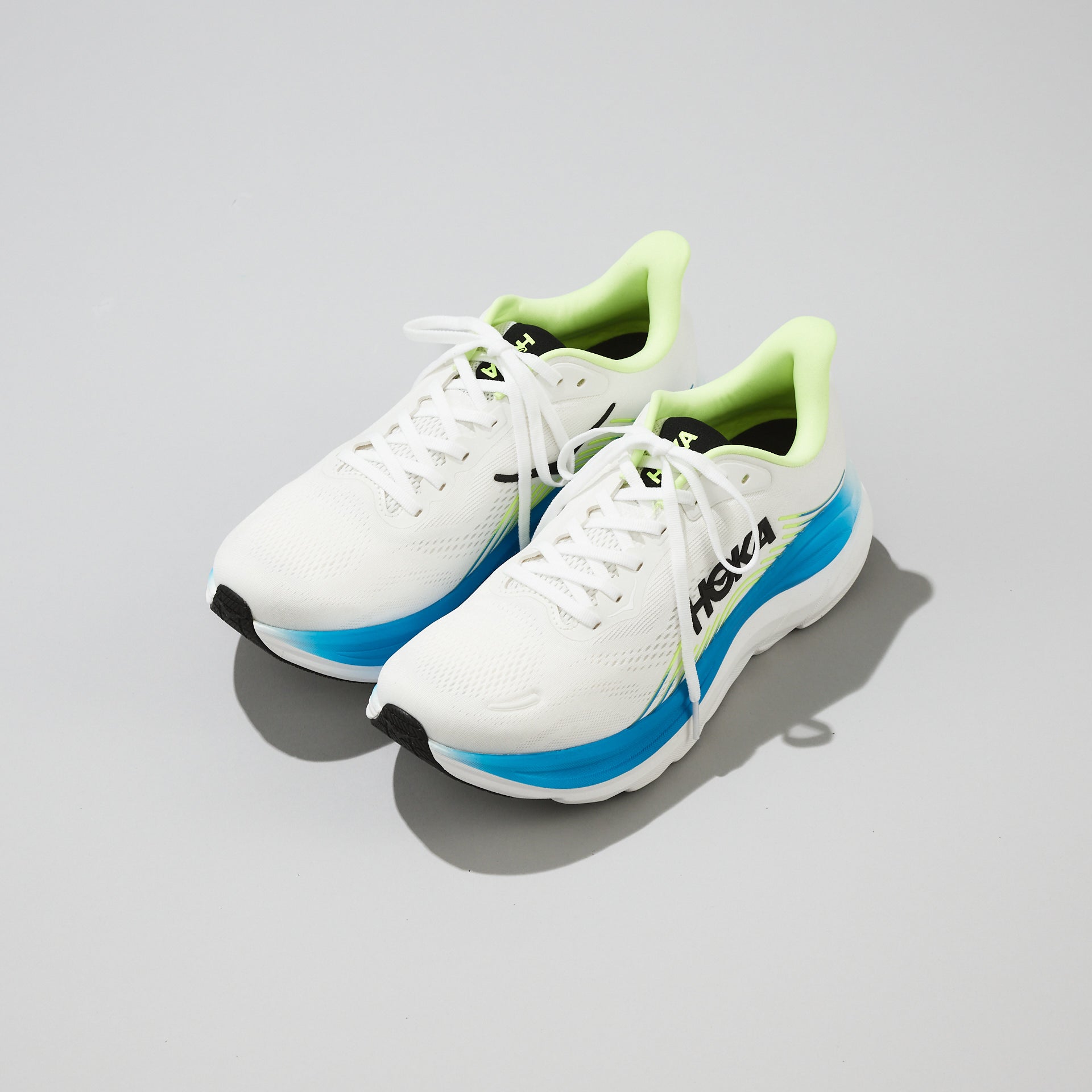 HOKA CLIFTON 11/全体