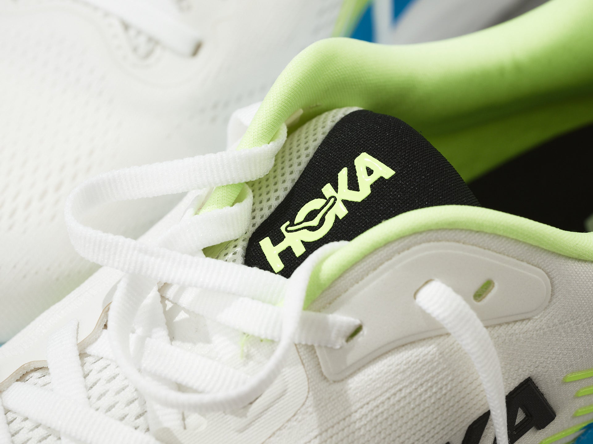 HOKA CLIFTON 11/シュータン寄り