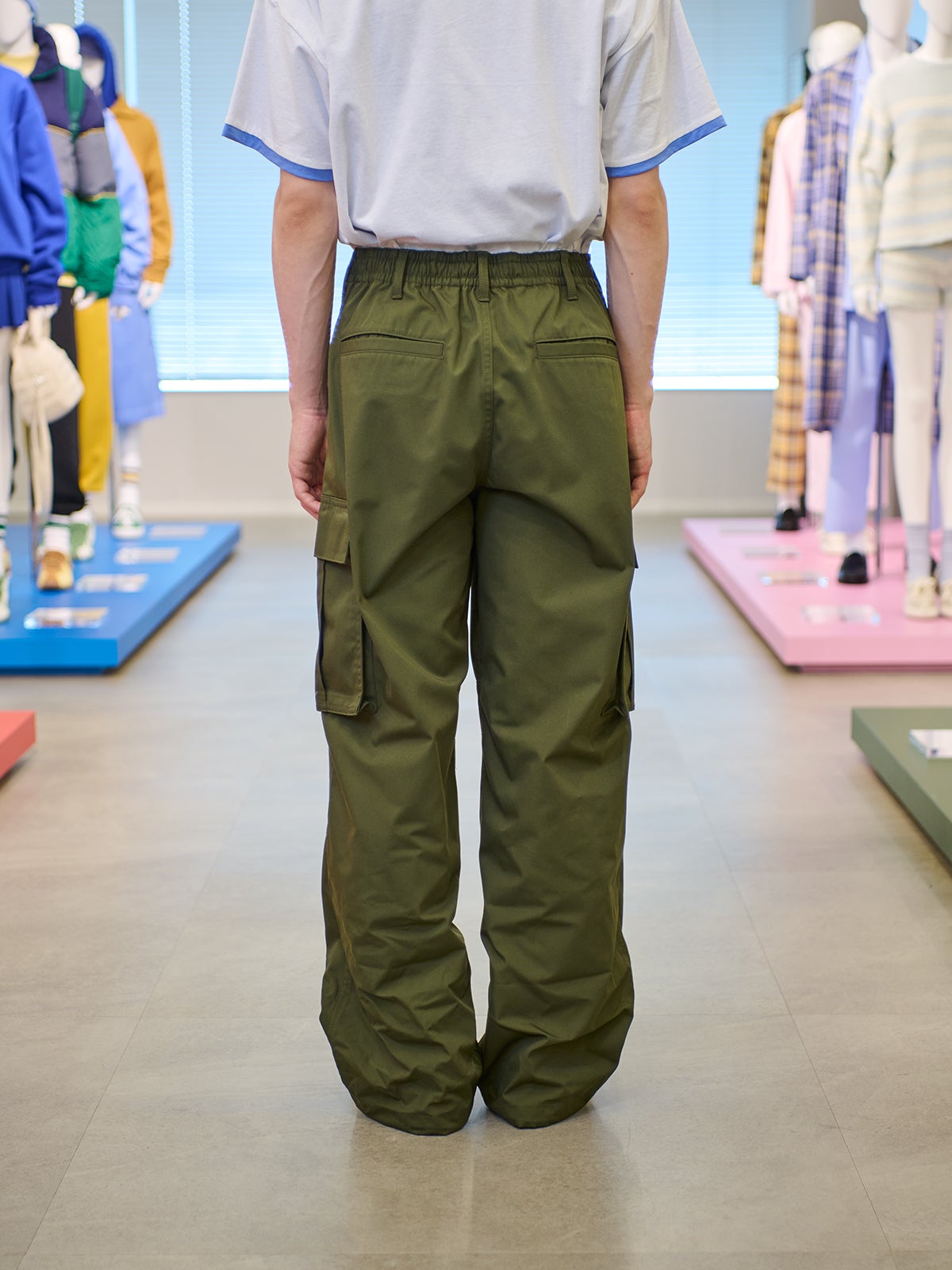 ワイドカーゴパンツ、バック