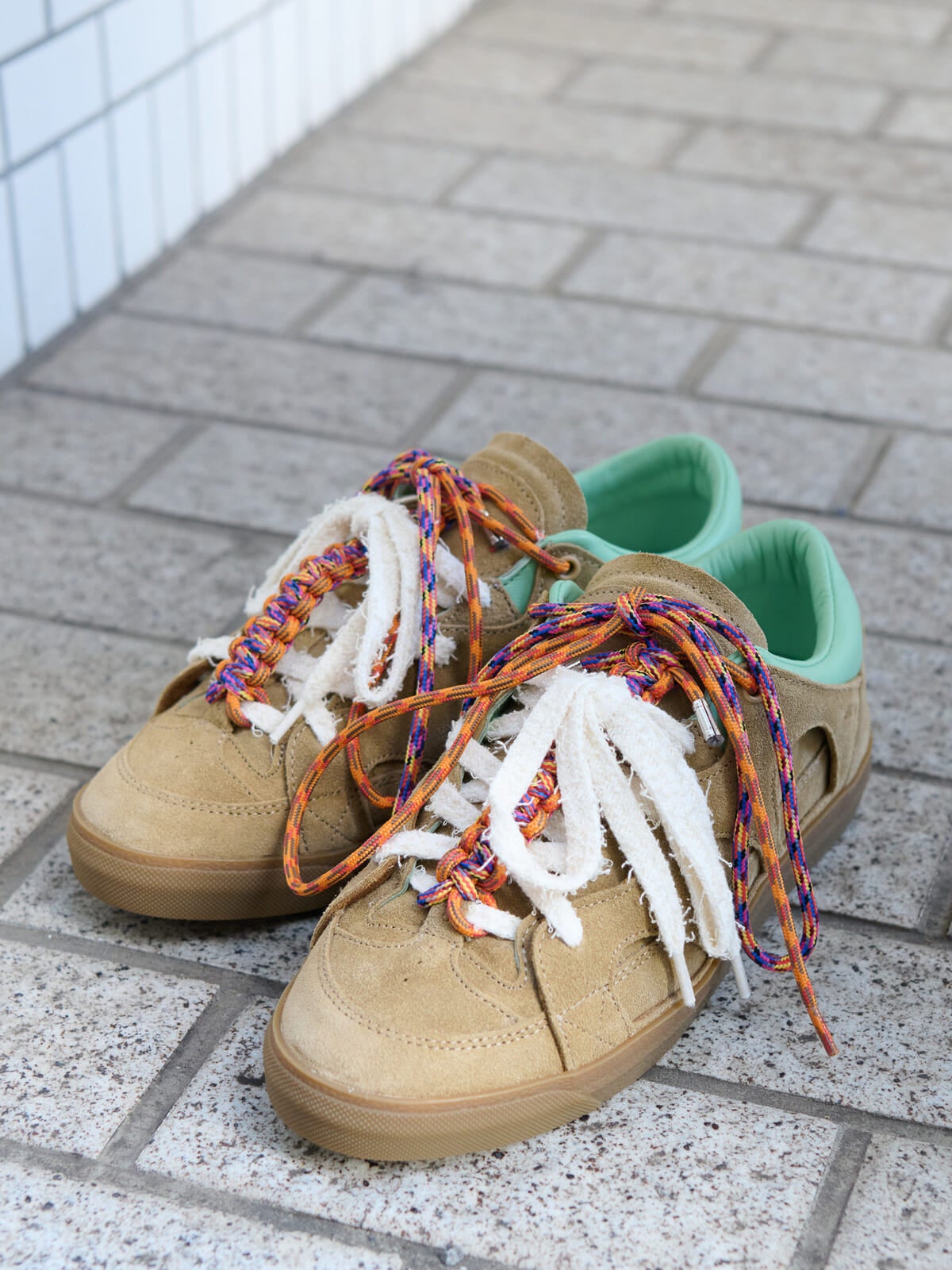 SANTHAの愛用スニーカー 「LOVE PARK」