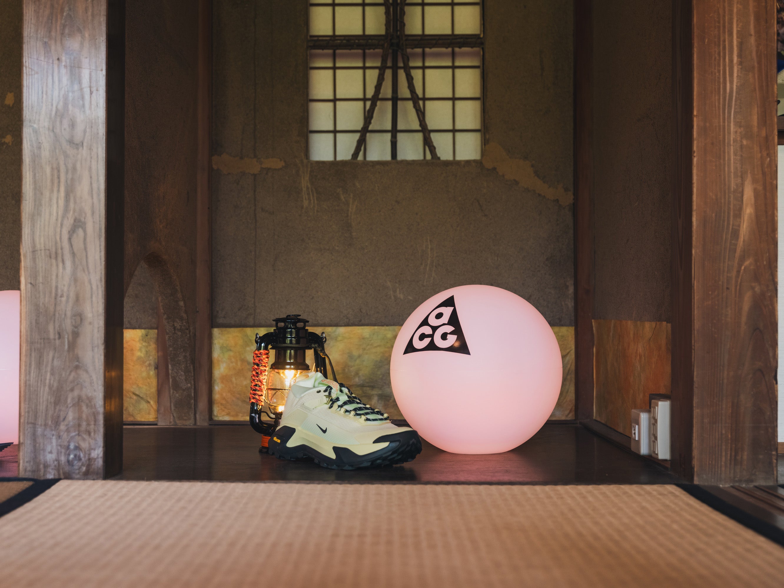 Nike ACGの新作ハイキングシューズ「ゼガマ ハイク」を履いてハイキングに挑戦!山を歩けば、走りにもつながる?メンズノンノモデルのリアルレポ。【MENʼS NON-NO RUNNING CLUB #4】