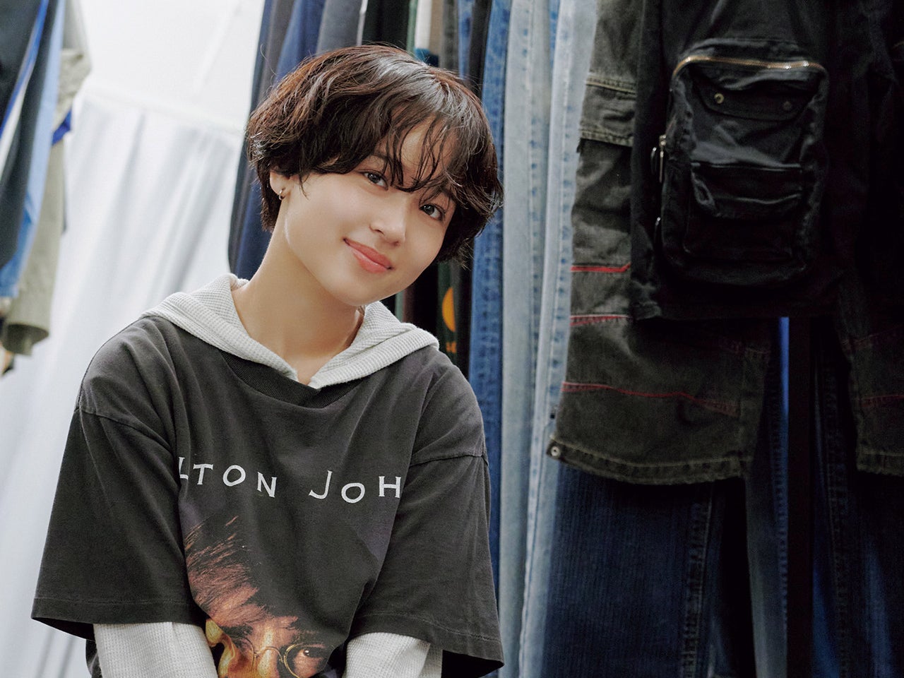 ラコステのラガーシャツ...モデル・俳優の真雪さんが通う、お気に入りの古着屋「Cary(ケリー)」