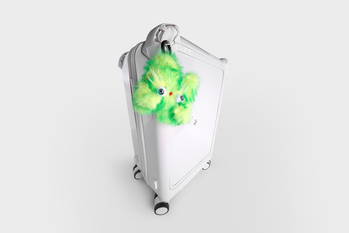 CASETiFY×G-DRAGON ぬいぐるみ 緑
