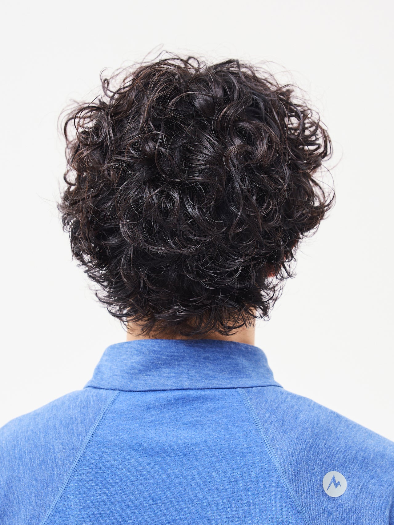 強いだけじゃない。品よく決まるハードパーマ【東京最旬ヘアカタログ】