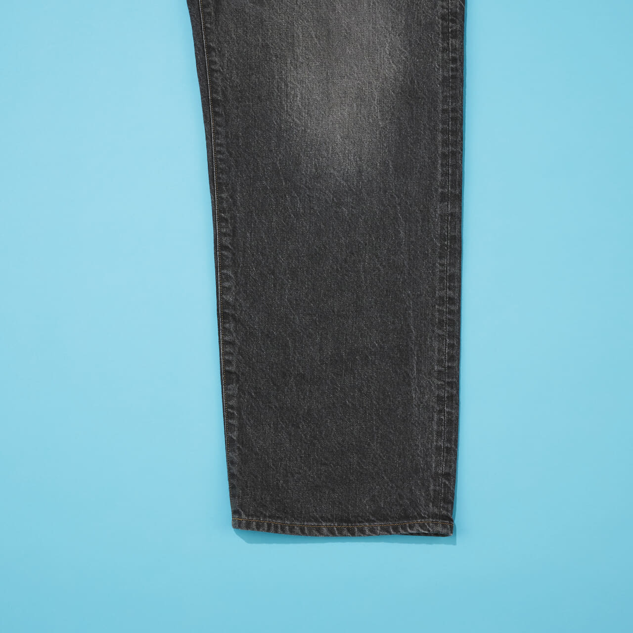 blurhmsrootstockの愛用デニム 13.5oz Denim Pants Classic 裾